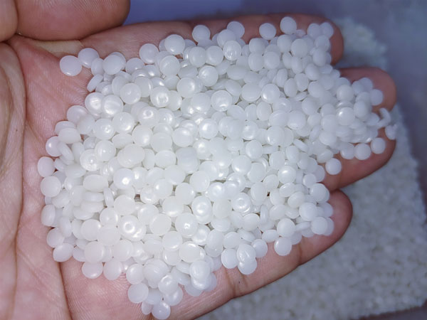 宿州中空吹膜HDPE再生颗粒